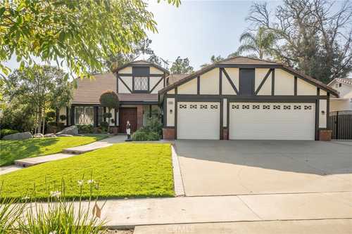$1,050,000 - 3Br/3Ba -  for Sale in Upland