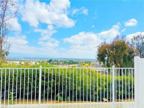 $629,999 - 2Br/3Ba -  for Sale in Chino Hills