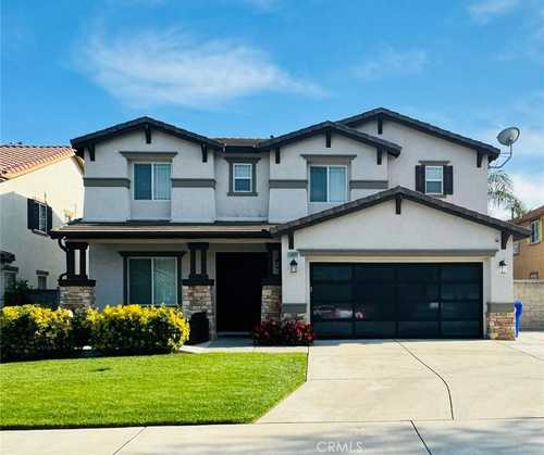 $900,000 - 4Br/3Ba -  for Sale in Fontana