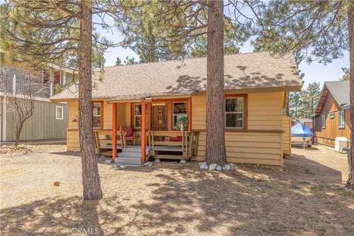 $540,000 - 3Br/2Ba -  for Sale in Big Bear Lake