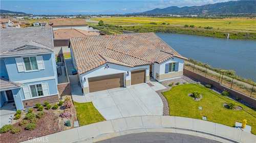 $624,999 - 3Br/3Ba -  for Sale in Lake Elsinore