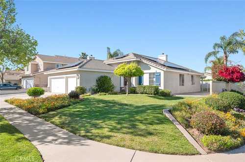$825,000 - 4Br/2Ba -  for Sale in ,other, Corona