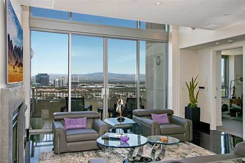 $3,448,000 - 2Br/3Ba -  for Sale in The Plaza (5000 And 8000) (plza), Irvine
