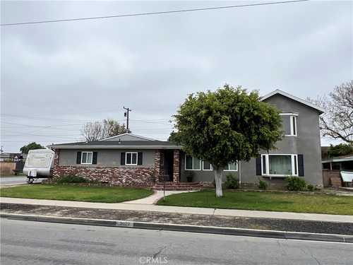 $999,800 - 3Br/3Ba -  for Sale in Anaheim