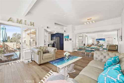 $1,080,000 - 2Br/2Ba -  for Sale in Newport North Townhomes (nnth), Newport Beach