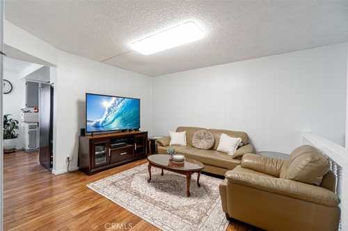 $535,000 - 2Br/2Ba -  for Sale in Los Angeles