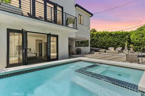 $1,699,000 - 4Br/3Ba -  for Sale in Los Angeles