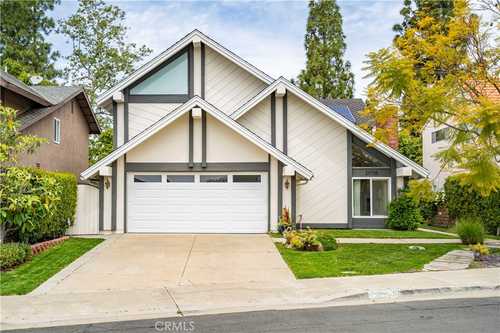$1,378,000 - 5Br/3Ba -  for Sale in ,na, Lake Forest