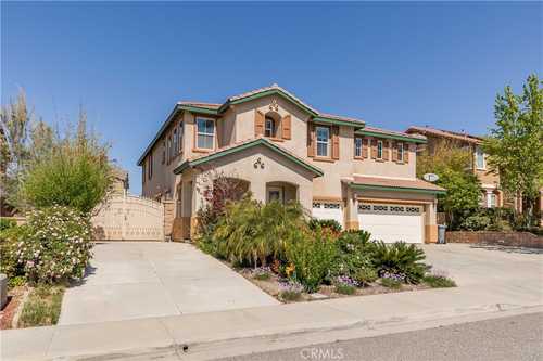 $670,000 - 5Br/5Ba -  for Sale in Lake Elsinore