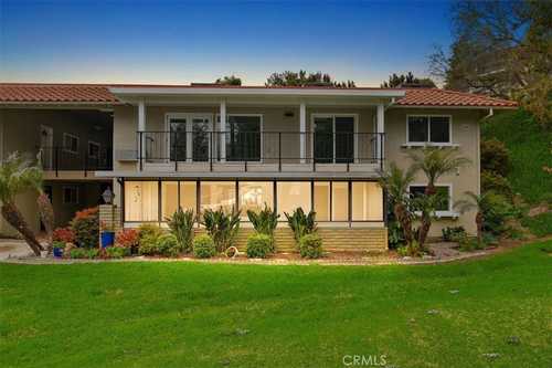 $369,900 - 2Br/2Ba -  for Sale in Leisure World (lw), Laguna Woods