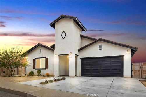 $649,900 - 3Br/2Ba -  for Sale in Lake Elsinore