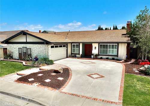 $1,189,000 - 4Br/2Ba -  for Sale in Westmont (wmon), Fountain Valley