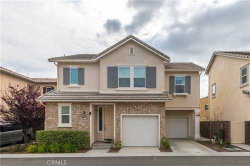 $699,000 - 3Br/3Ba -  for Sale in Chino