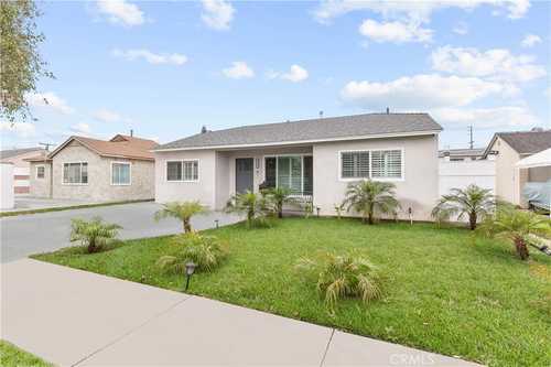 $825,000 - 3Br/2Ba -  for Sale in Downey