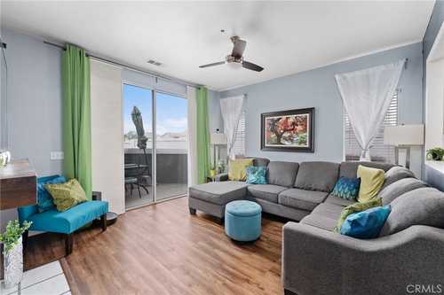 $520,000 - 3Br/3Ba -  for Sale in Fontana
