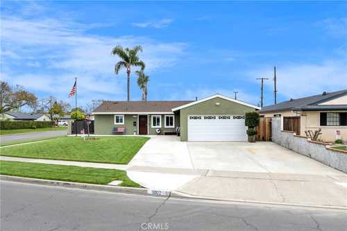 $969,000 - 4Br/2Ba -  for Sale in Anaheim