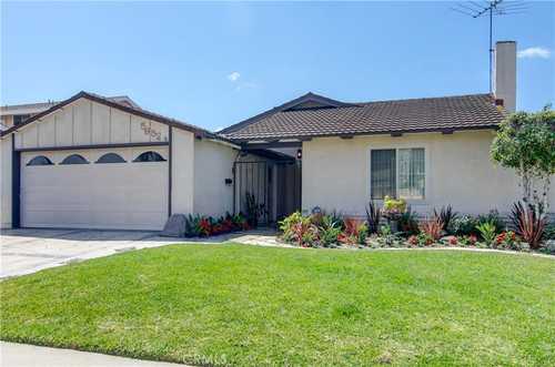 $969,000 - 4Br/2Ba -  for Sale in ,other, La Palma