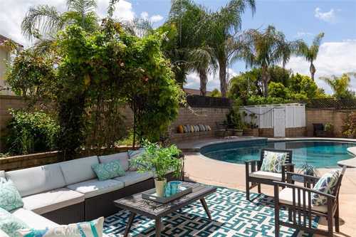 $999,999 - 5Br/3Ba -  for Sale in Old Orchard L (oor1), Valencia