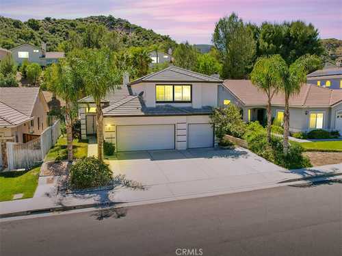 $867,000 - 5Br/3Ba -  for Sale in Timberlane (tbln), Canyon Country