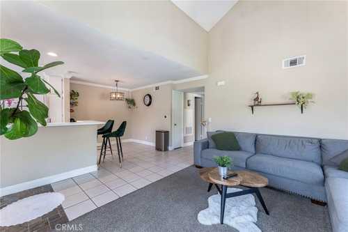 $460,000 - 2Br/2Ba -  for Sale in The Vistas (vavi), Newhall