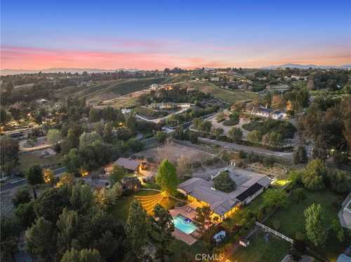 $1,950,000 - 4Br/3Ba -  for Sale in Temecula