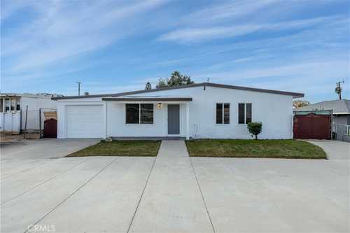 $489,000 - 4Br/2Ba -  for Sale in Riverside