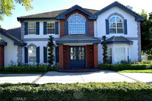 $1,125,000 - 5Br/3Ba -  for Sale in Riverside