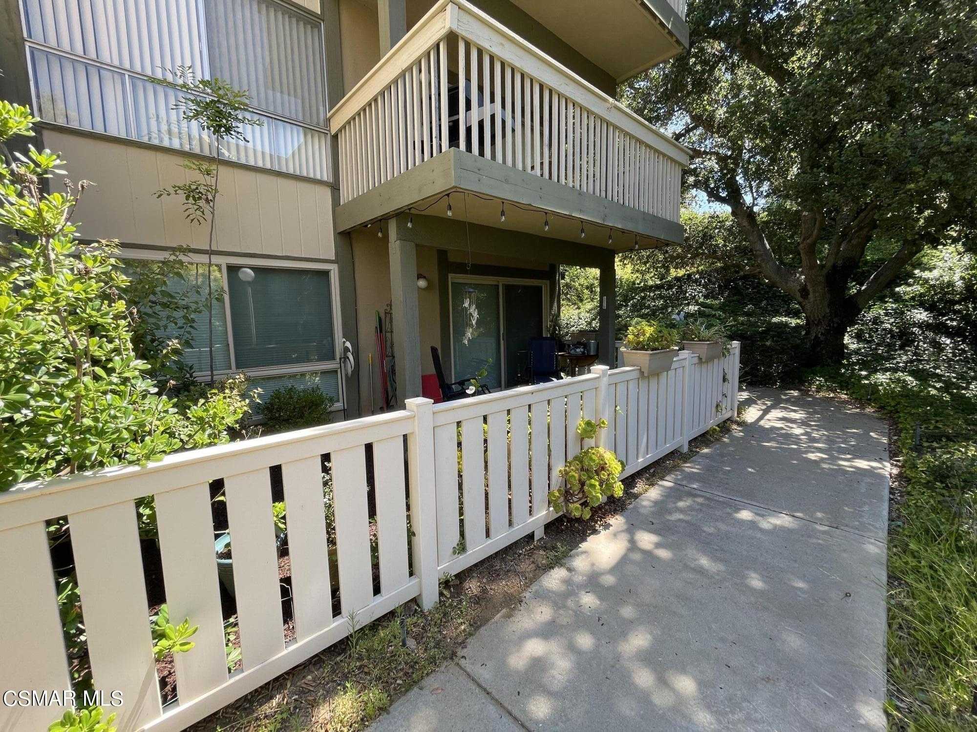 View Thousand Oaks, CA 91360 property