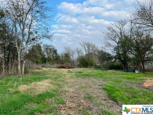 $30,000 - Br/Ba -  for Sale in Gause