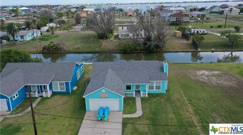 $439,000 - 3Br/2Ba -  for Sale in Copano Cay, Rockport
