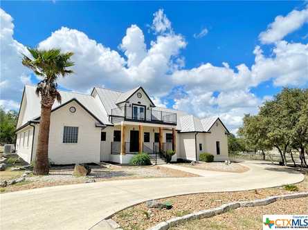 $1,250,000 - 3Br/3Ba -  for Sale in River Chase 6, New Braunfels