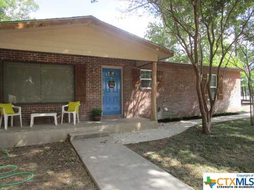 $399,900 - 4Br/3Ba -  for Sale in New Braunfels