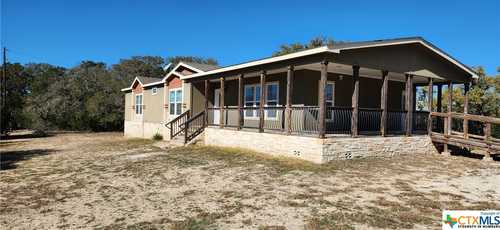$625,000 - 3Br/3Ba -  for Sale in Canyon Lake