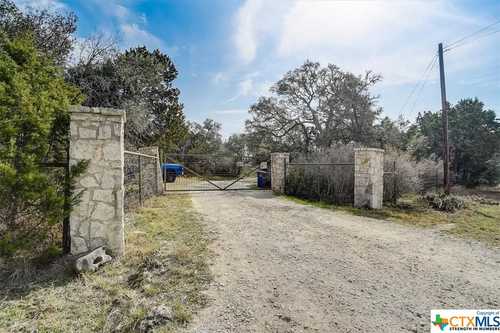 $499,999 - 2Br/2Ba -  for Sale in Eden Ranch 7, Canyon Lake
