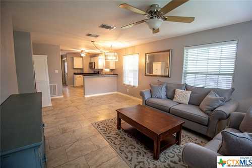 $349,000 - 3Br/2Ba -  for Sale in Highland Park, New Braunfels