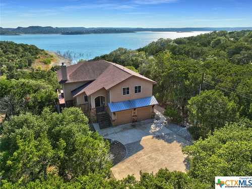 $1,374,900 - 3Br/3Ba -  for Sale in Canyon Lake