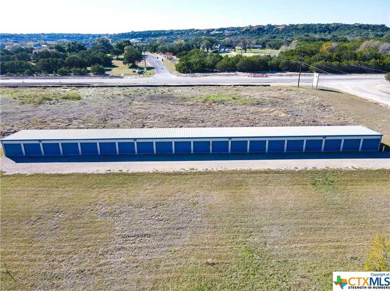 $750,000 - Br/Ba -  for Sale in Belton