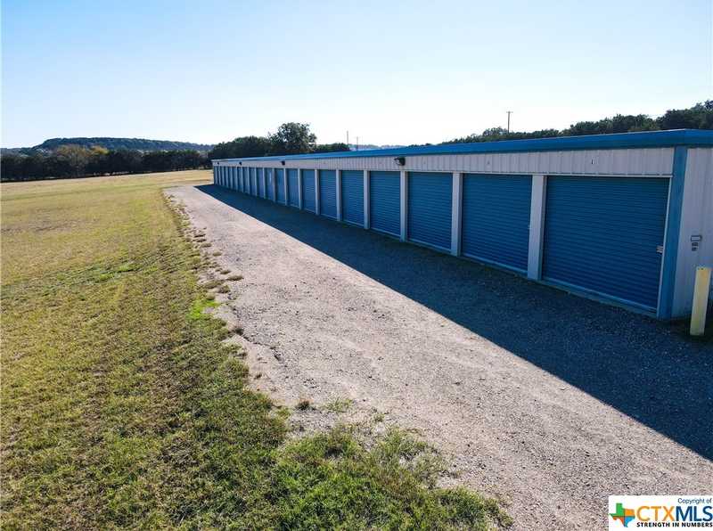 $750,000 - Br/Ba -  for Sale in Belton