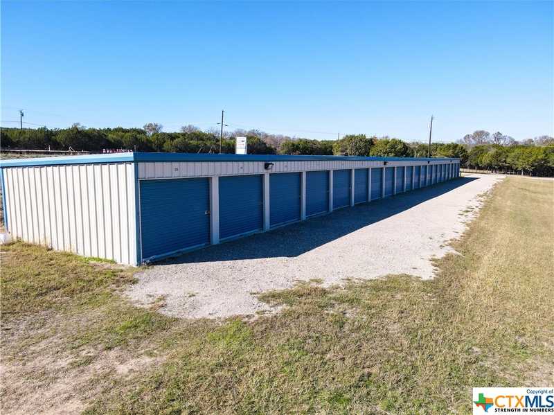 $750,000 - Br/Ba -  for Sale in Belton