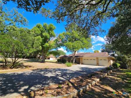 $449,000 - 4Br/2Ba -  for Sale in Cher-ron, Cibolo