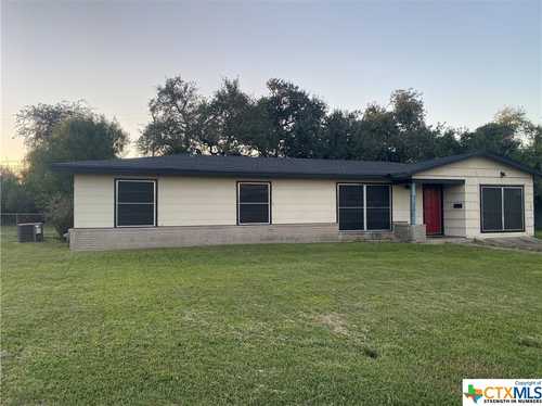 $138,500 - 3Br/2Ba -  for Sale in J Reilly 1st, Refugio