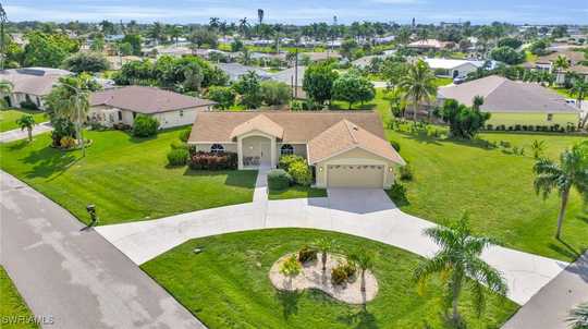 1004 SE 42nd Lane, Cape Coral, FL, 33904