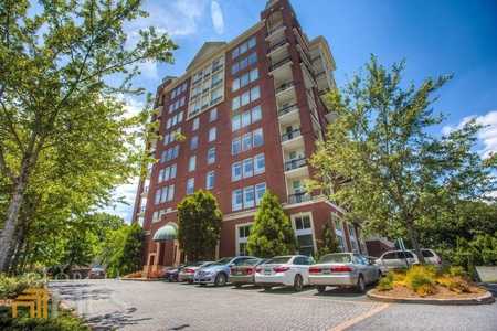 $399,000 - 2Br/2Ba -  for Sale in The View At Chastain, Atlanta
