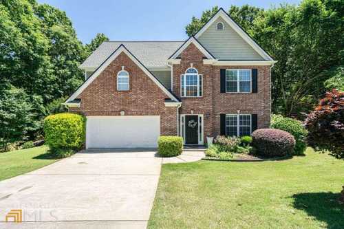 $495,000 - 4Br/3Ba -  for Sale in Millstone Cove, Flowery Branch