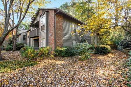 $299,000 - 2Br/2Ba -  for Sale in Tuxworth Springs, Decatur
