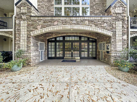 $385,000 - 2Br/2Ba -  for Sale in Wiltshire Condominium Phase Ii, Atlanta