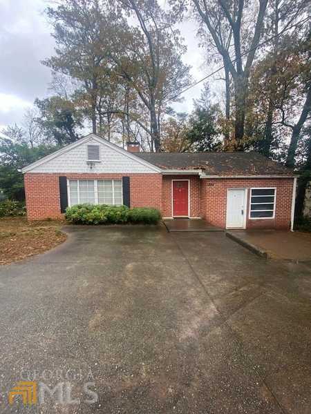 $500,000 - 3Br/2Ba -  for Sale in Clairmont Heights, Decatur