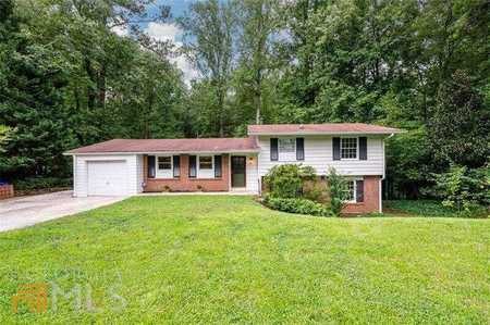 $560,500 - 4Br/2Ba -  for Sale in Sexton Woods, Brookhaven