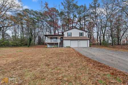 $345,000 - 3Br/2Ba -  for Sale in Na, Austell