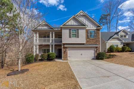 $399,900 - 4Br/3Ba -  for Sale in Summer Springs, Kennesaw